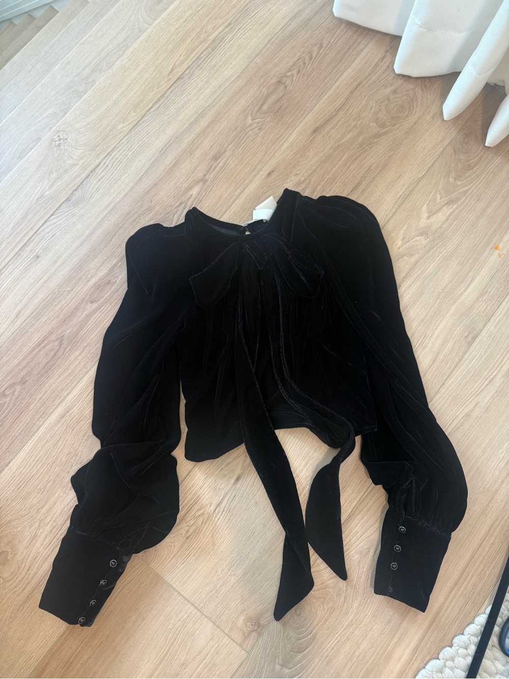 NWT The Vampire wife collab with H&M Black Velvet Tie-Neck Puff Sleeve Top